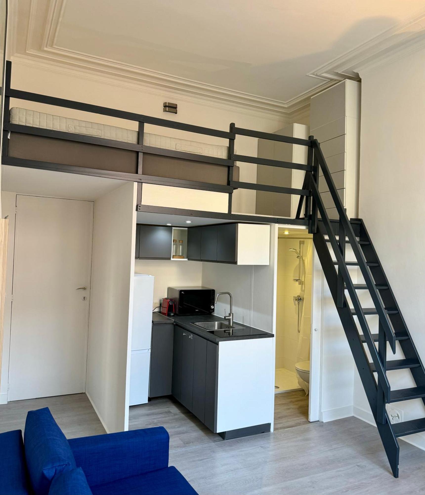 Studio Avec Chambre En Mezzanine Bruxelas Exterior foto